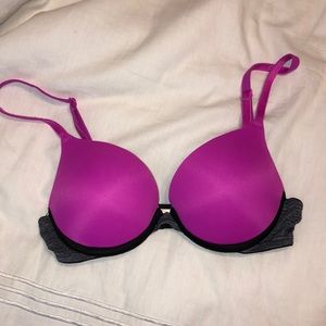 Pink vs bra!